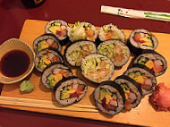 Teka-Sushi food