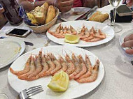 Los Nietos Del Pescador food