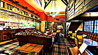 The Pibroch at Loch Ness Lodge inside