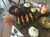 Tongarra Thai food