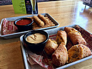 Applebee's Appleton food