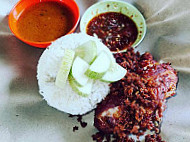 Nasi Kukus Semarak food