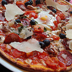 Pizzeria Vesuvio food