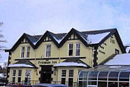 The Tyndrum Inn outside