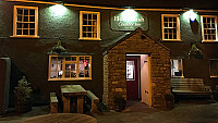 The Hollybush inside