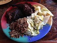 The Reggae Hut food