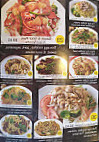 Noodle Paradise food