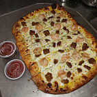 Dan's Pizza Co. food