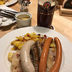 Wirtshaus Salvator food