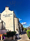 Kings Arms outside