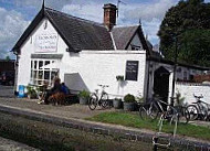 Blossoms Tea Rooms outside