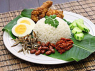 Nasi Lemak Depan Ciast inside