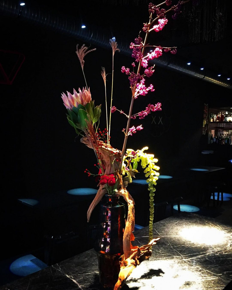 restaurant image