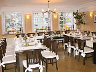 Restaurante und Cafe Am Kleistpark food