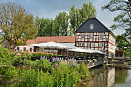 Landgut Walkemühle outside