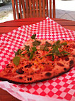 Hot Daisy Pizza food