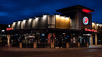 Boston Pizza Stonebridge inside