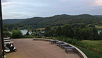 Lightburn's Stonewall Resort outside