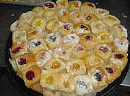 Kolache Rolf's food