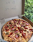 Domino's Pizza food