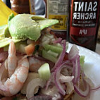 Mariscos Golosito food