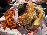 Red Robin Gourmet Burgers And Brews food