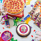 Chuck E. Cheese's food