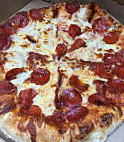 Barro's Pizza food