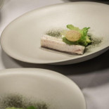 Sans Cravate Nourriture