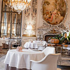 Le Meurice Alain Ducasse food