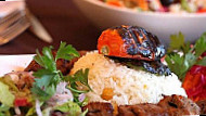 Lisa's Mediterranean Cuisine food