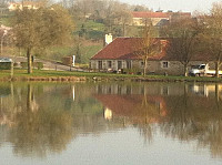 Les Pieds Dans L'eau outside