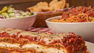 Buca Di Beppo Italian food