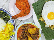 Al-waajibaa (sungai Putus) food