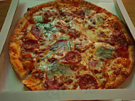 Bella Pizza food