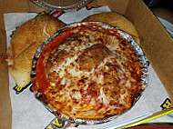 Hungry Howie's Pizza food