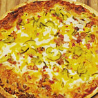 Gourmet Parlor Pizza food