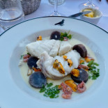 Le Pigeon Noir Nourriture