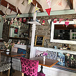 Fenton's Of Dingle inside