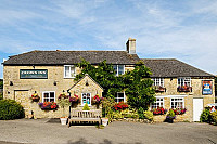 The Crown Inn outside