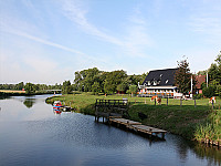 Gasthaus Pension Zum Elbblick outside