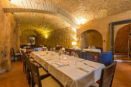 Le Grotte Del Funaro food