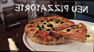 Riesen Pizza food