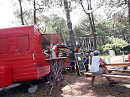 Le Food Truck Des Dunes (chez Sarah Et Romain) outside