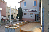 Le Galauria outside