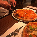 Krone Trattoria-pizzeria food