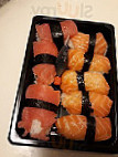 Sushi Roller's food