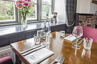 Poacher's At The Crown Inn food