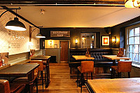 The George Inn inside