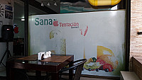 Sana Tentacion Gourmet inside